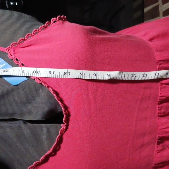 Tanktop - Picture 7 of 8